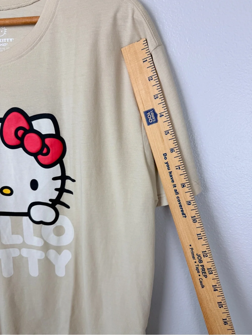 NEW Sanrio Hello Kitty Graphic Tee - Beige & Oatmeal with Red Bow